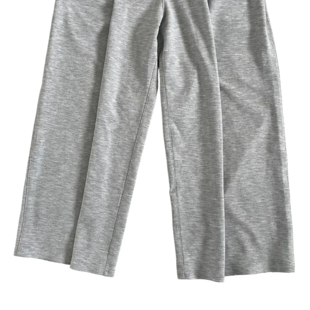 Lululemon Can You Feel The Pleat Crop * 21